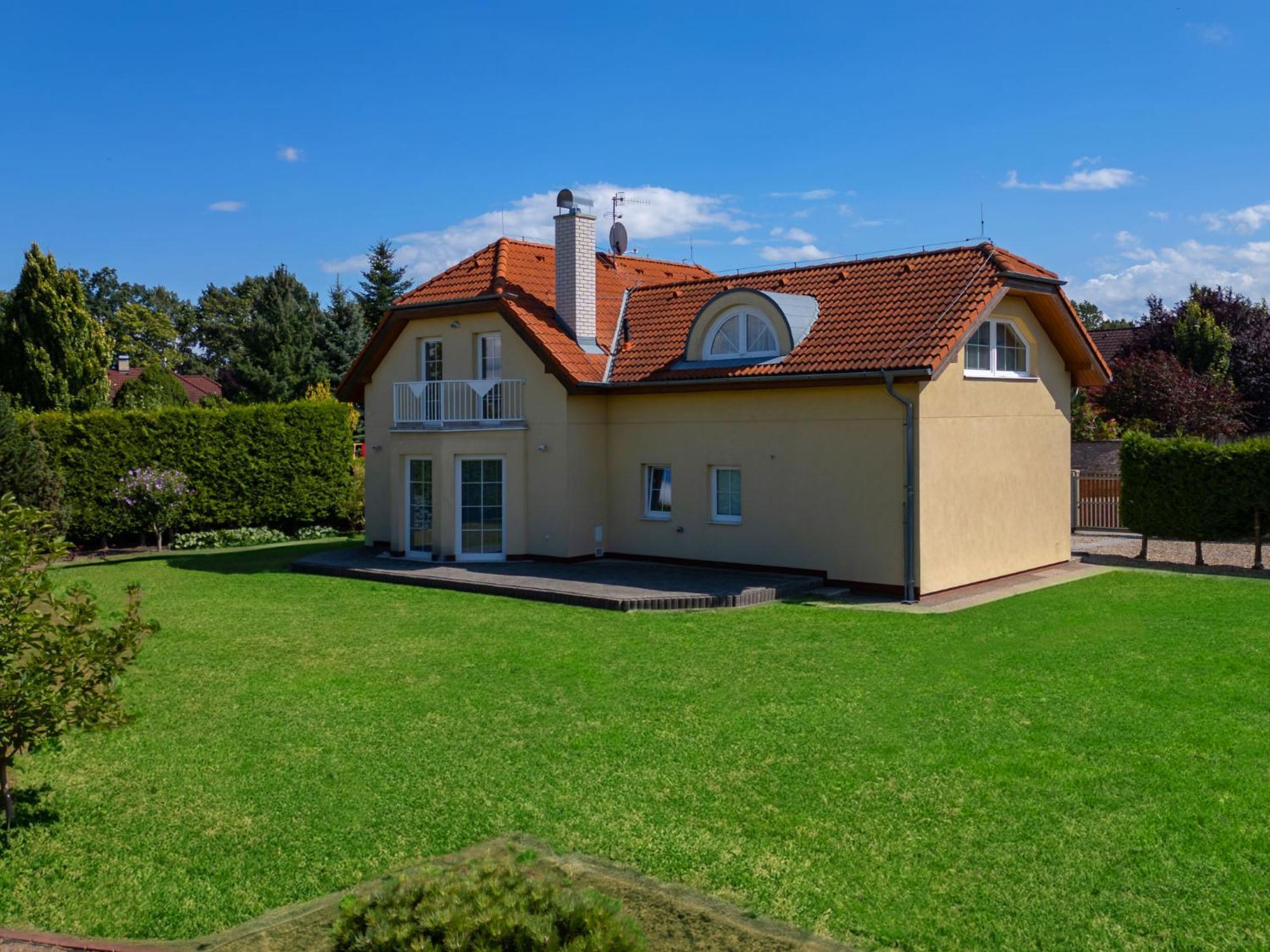 Libonovska By Interhome Villa Prag